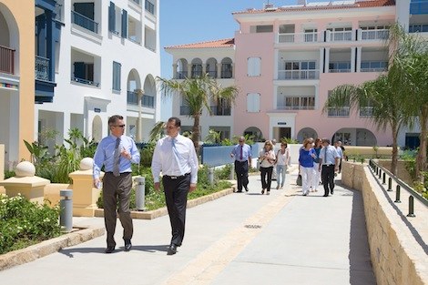 Image for article Cyprus minister sees progress at Limassol marina